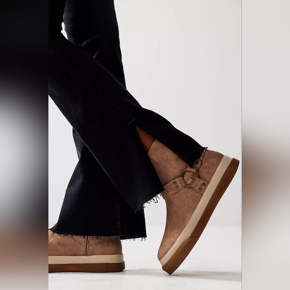 NIB Free People Bodhi Harness Boots in Taupe - Picture 2 of 5